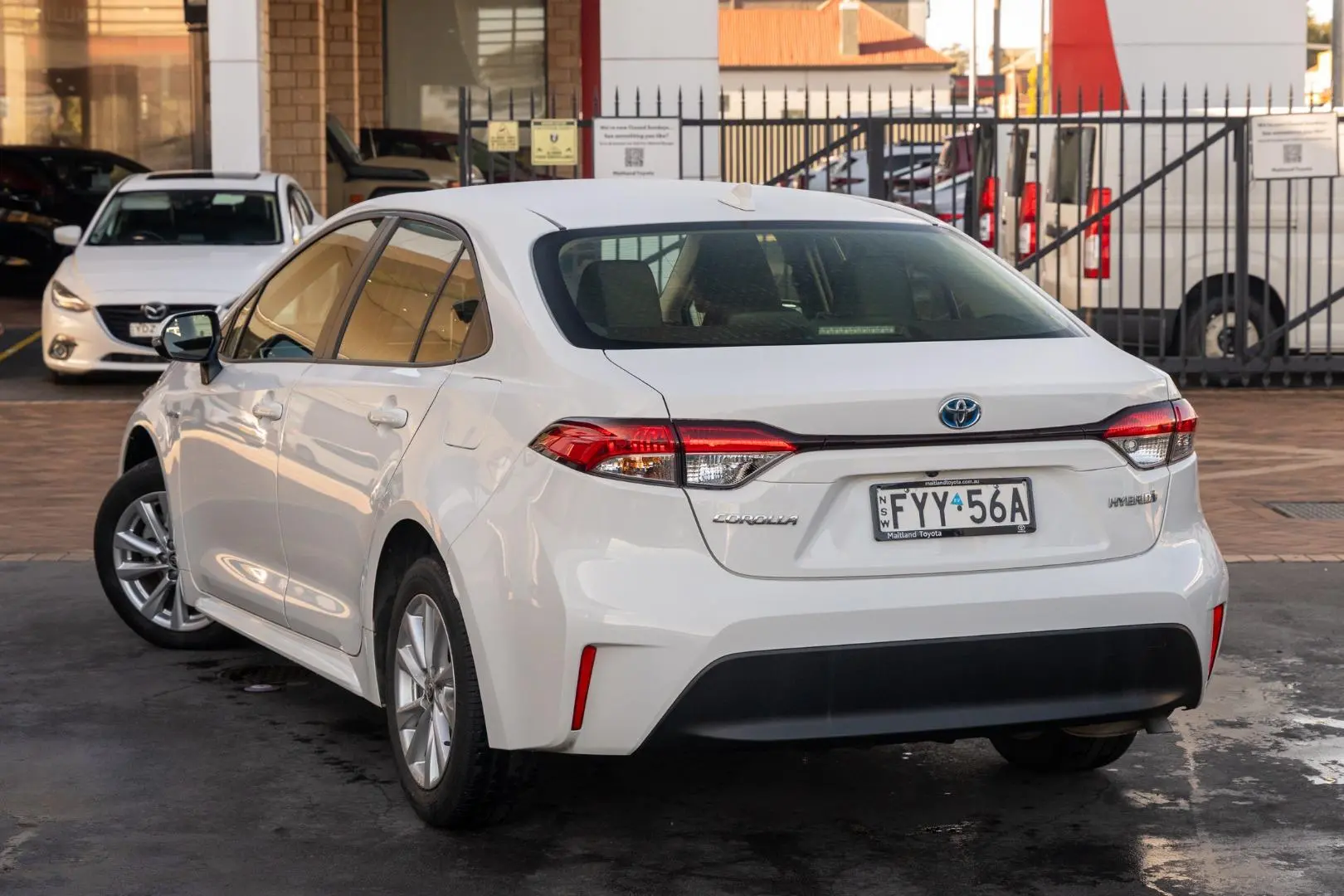 2023 Toyota Corolla Gallery Image 2
