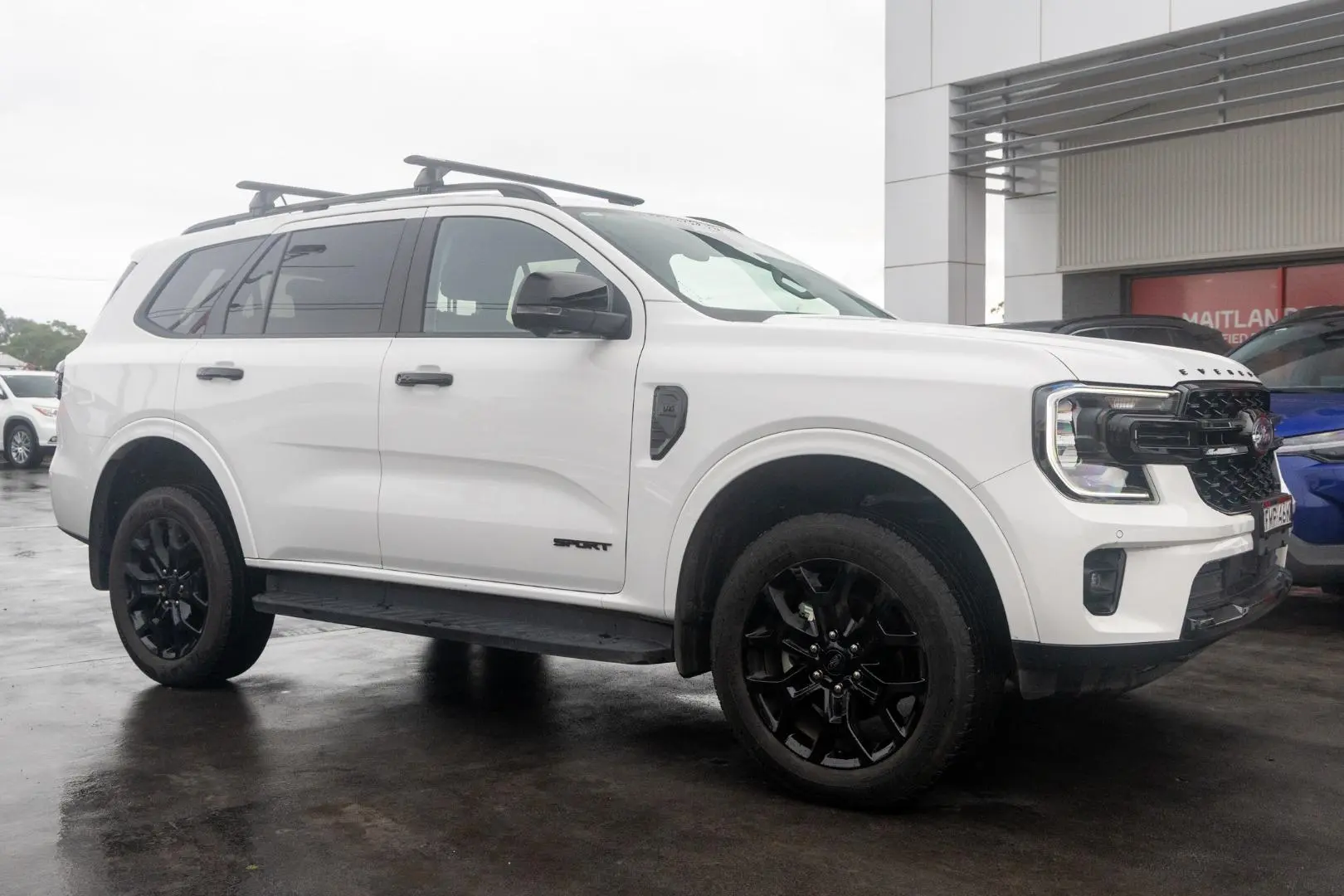 2024 Ford Everest Gallery Image 3