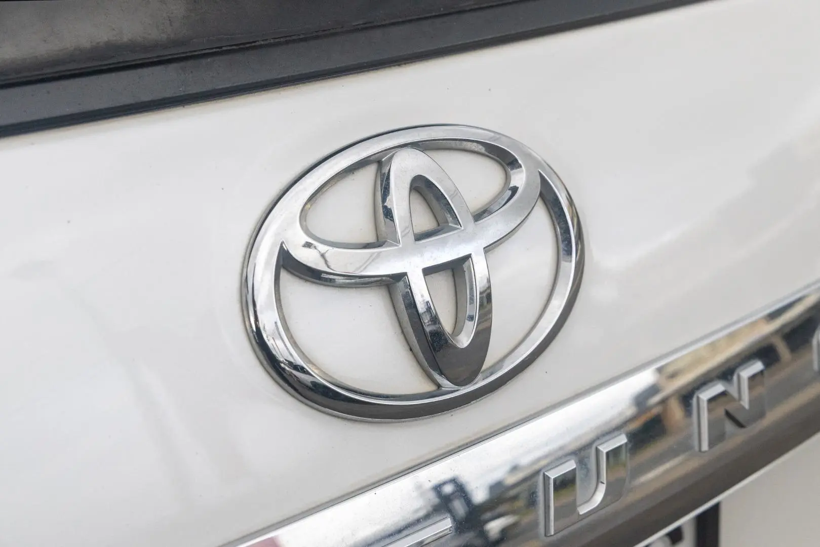 2020 Toyota Fortuner Gallery Image 21