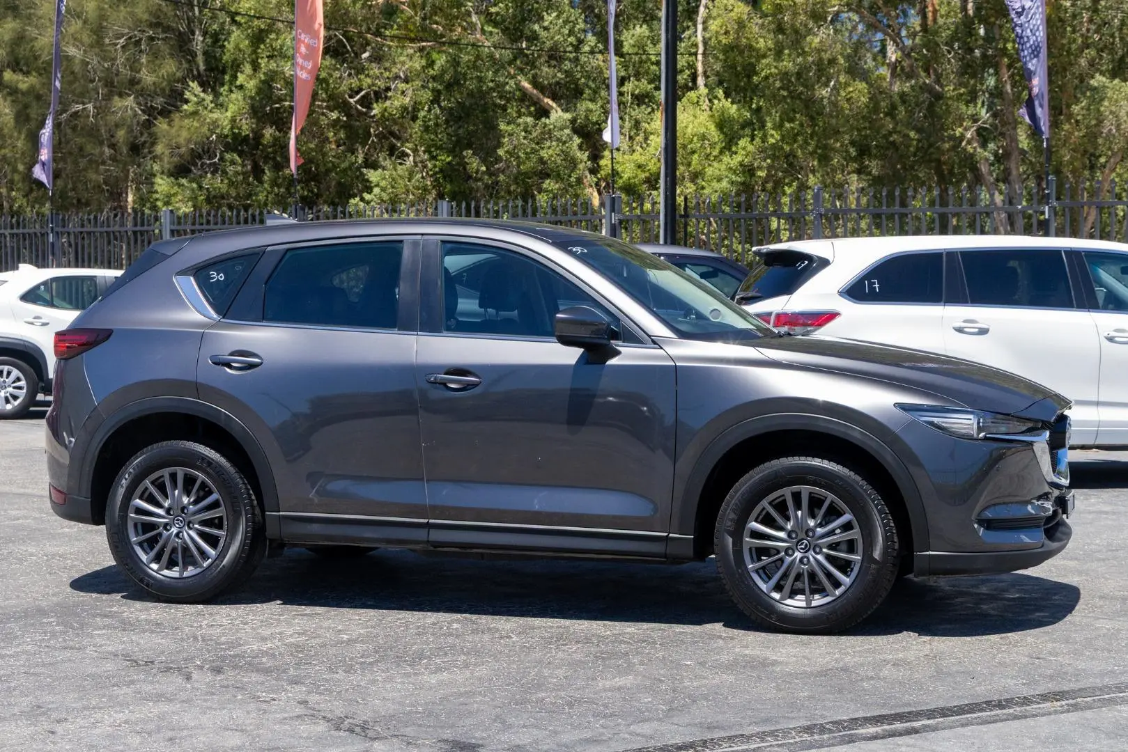 2017 Mazda CX-5 Gallery Image 2