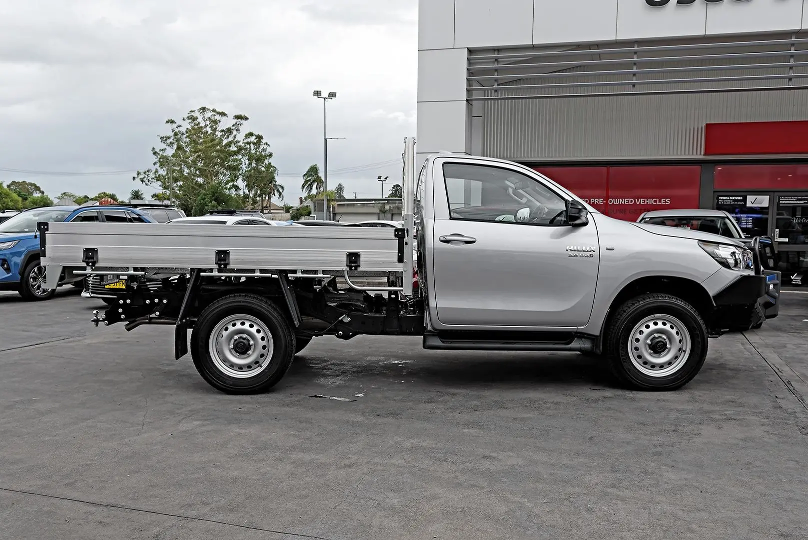 2025 Toyota Hilux Gallery Image 3