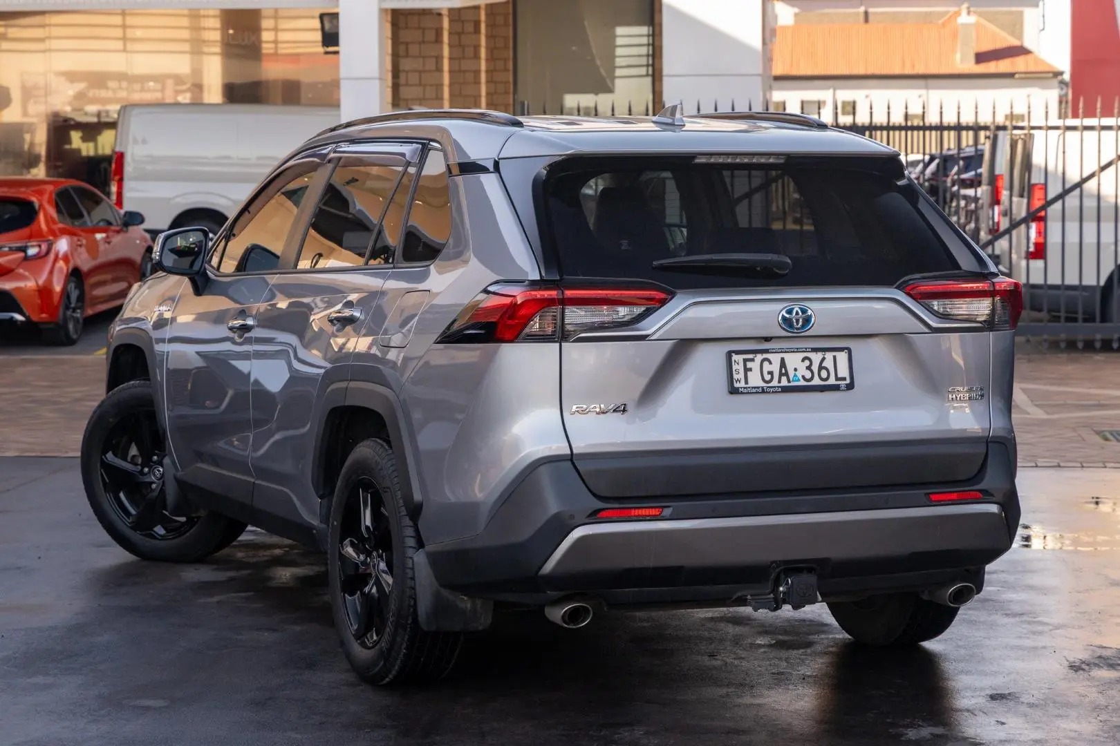 2021 Toyota RAV4 Gallery Image 2