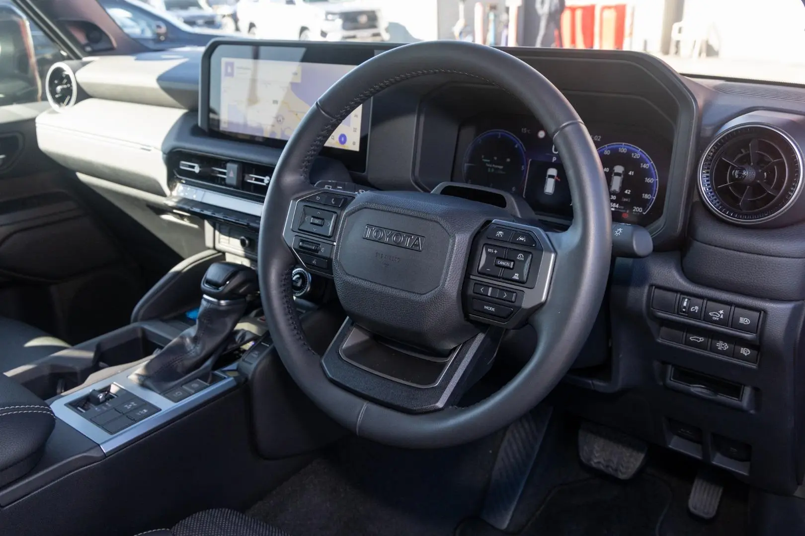 2024 Toyota Landcruiser Prado Gallery Image 7