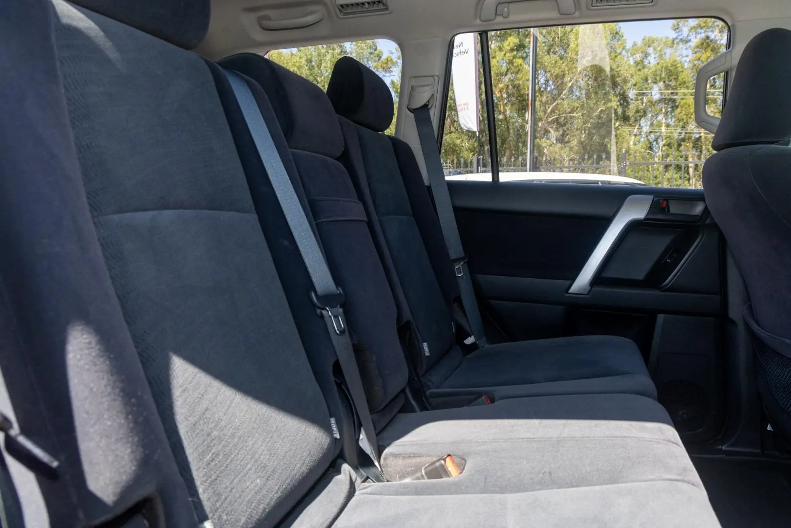 2021 Toyota Landcruiser Prado Gallery Image 9