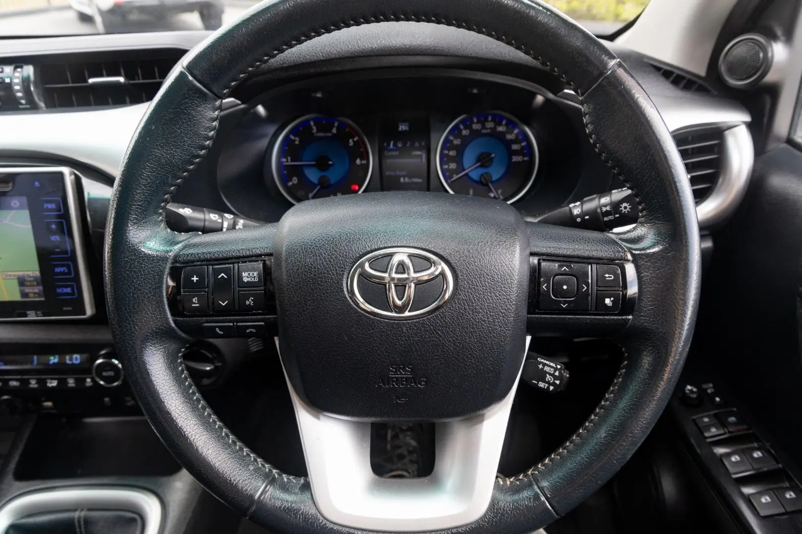 2018 Toyota Hilux Gallery Image 10