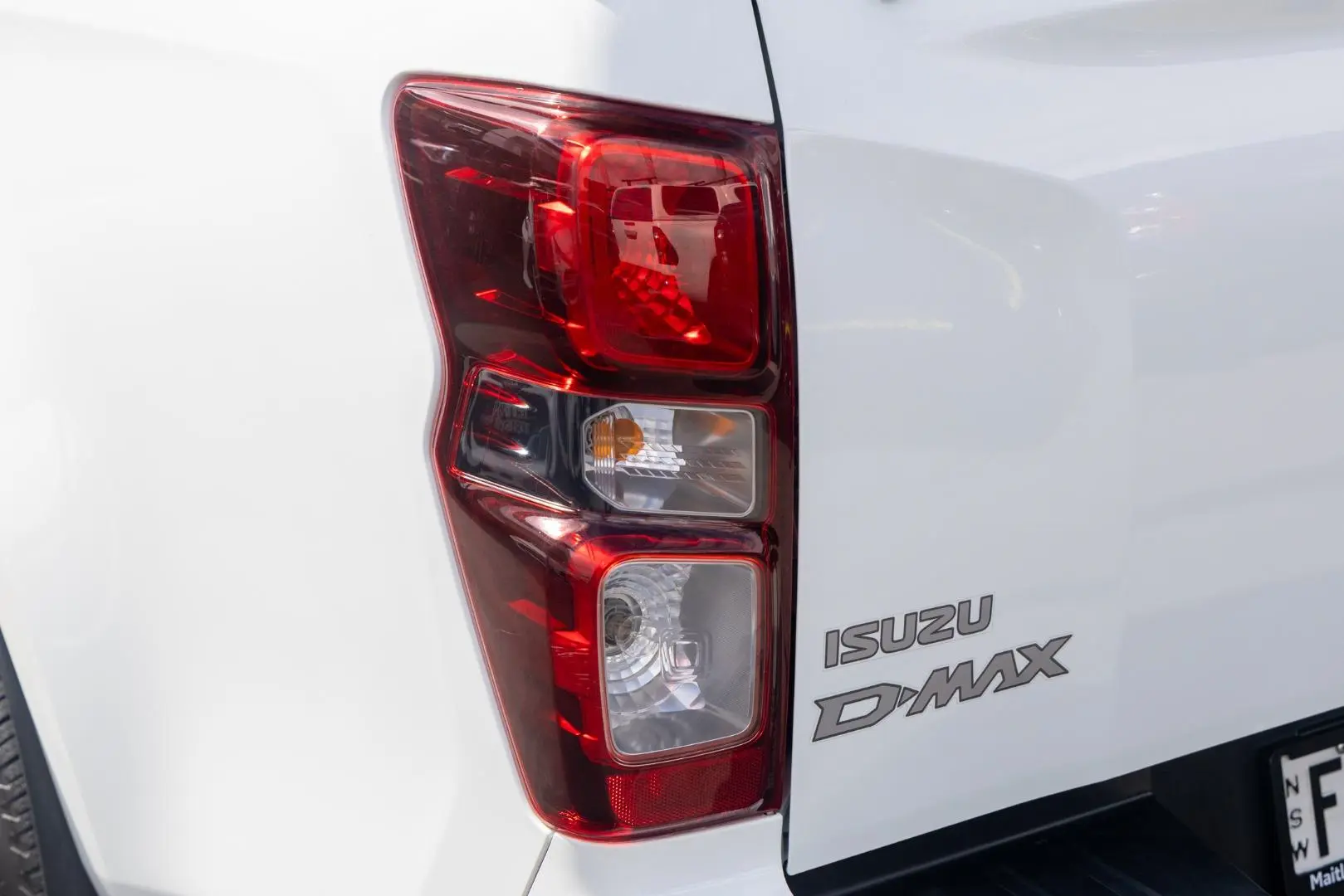 2023 Isuzu D-MAX Gallery Image 19