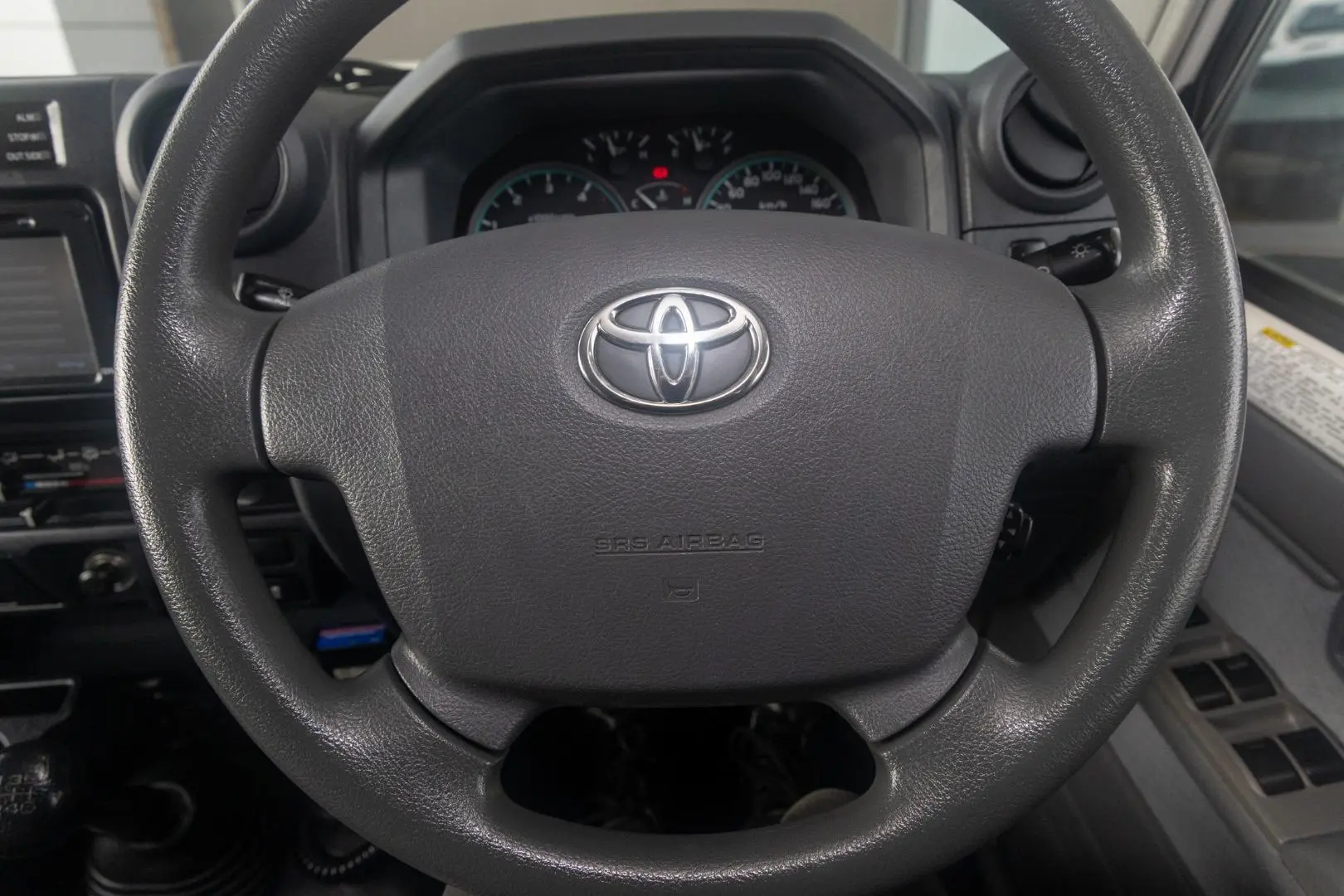2017 Toyota Landcruiser Gallery Image 10