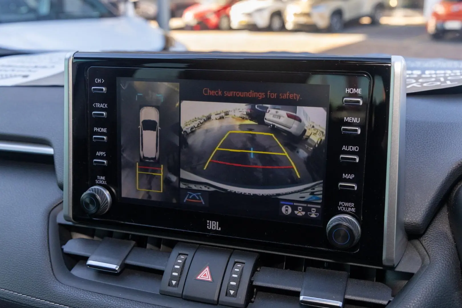 2020 Toyota RAV4 Gallery Image 15