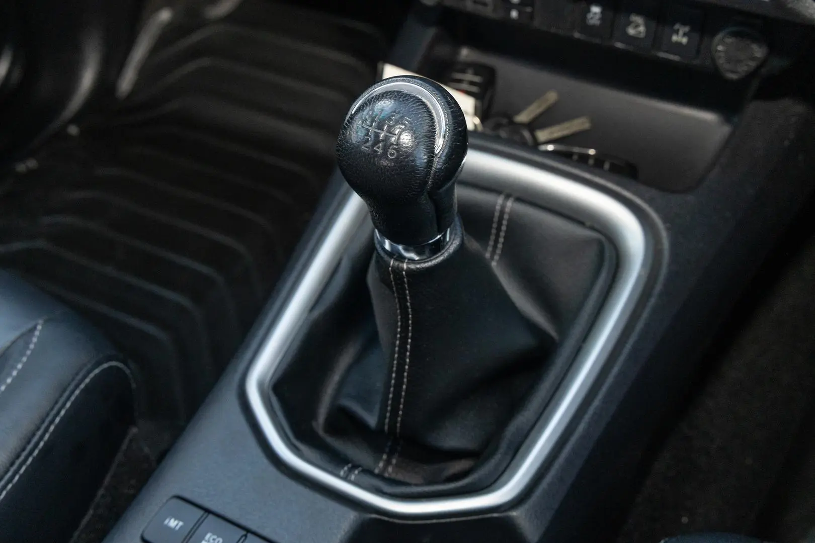 2019 Toyota Hilux Gallery Image 17