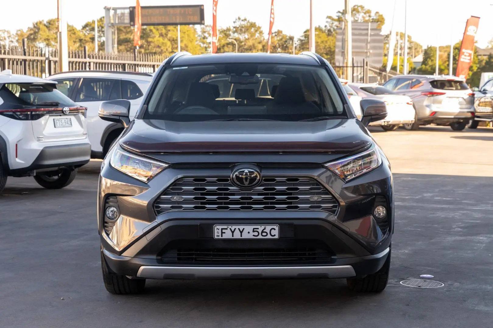 2020 Toyota RAV4 Gallery Image 4