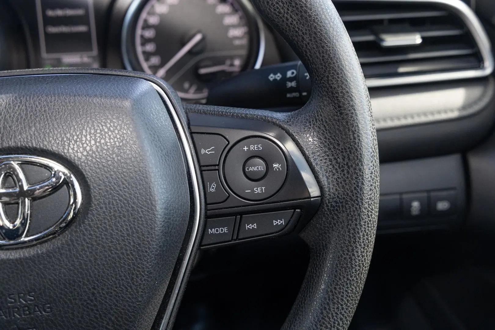 2022 Toyota Camry Gallery Image 12