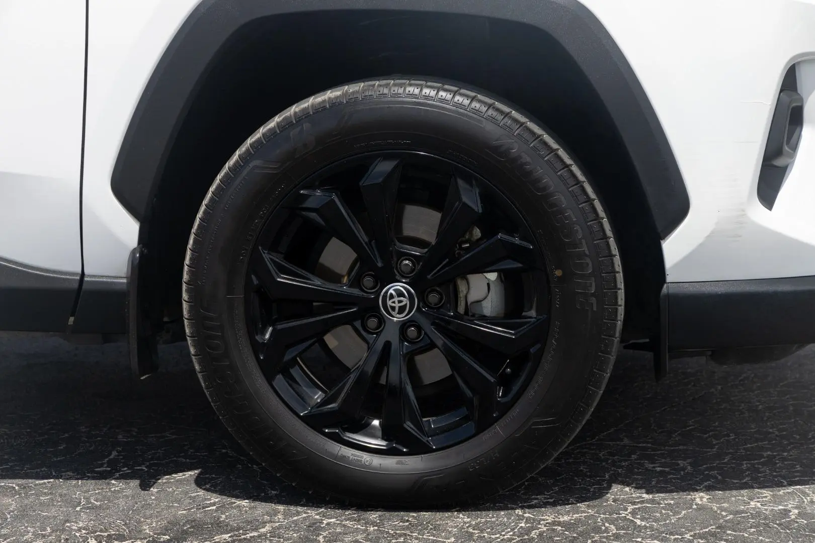 2022 Toyota RAV4 Gallery Image 22