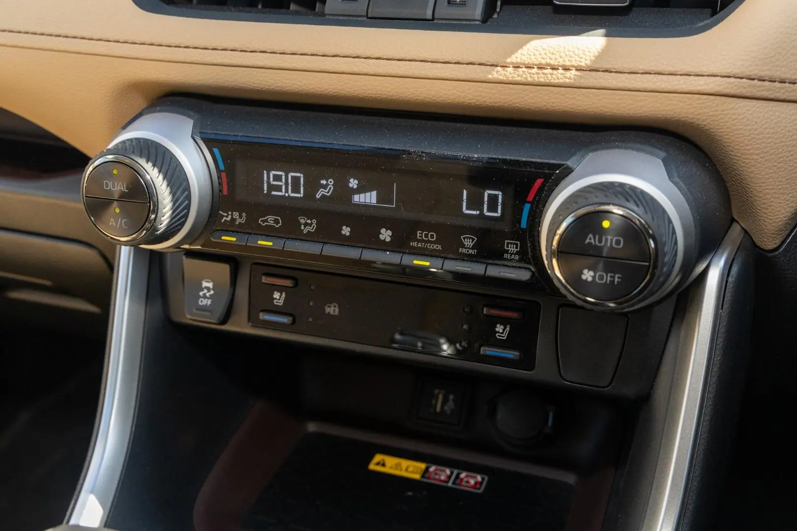 2023 Toyota RAV4 Gallery Image 16