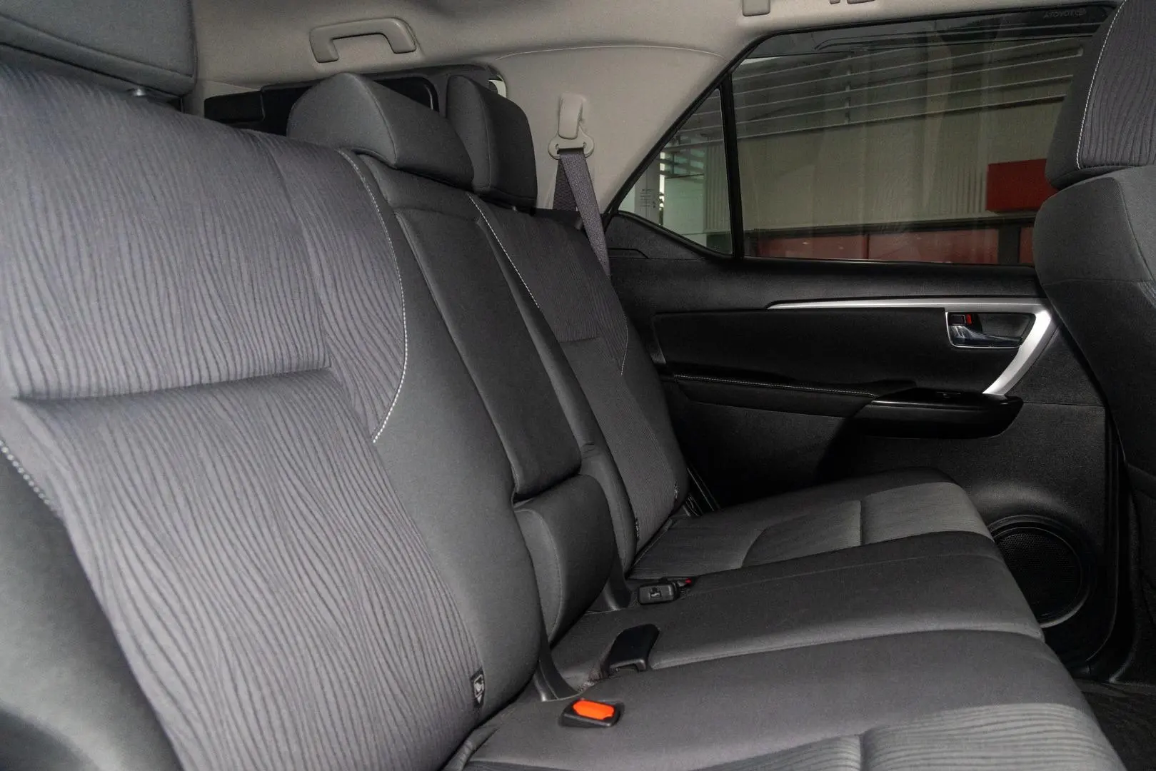 2020 Toyota Fortuner Gallery Image 9