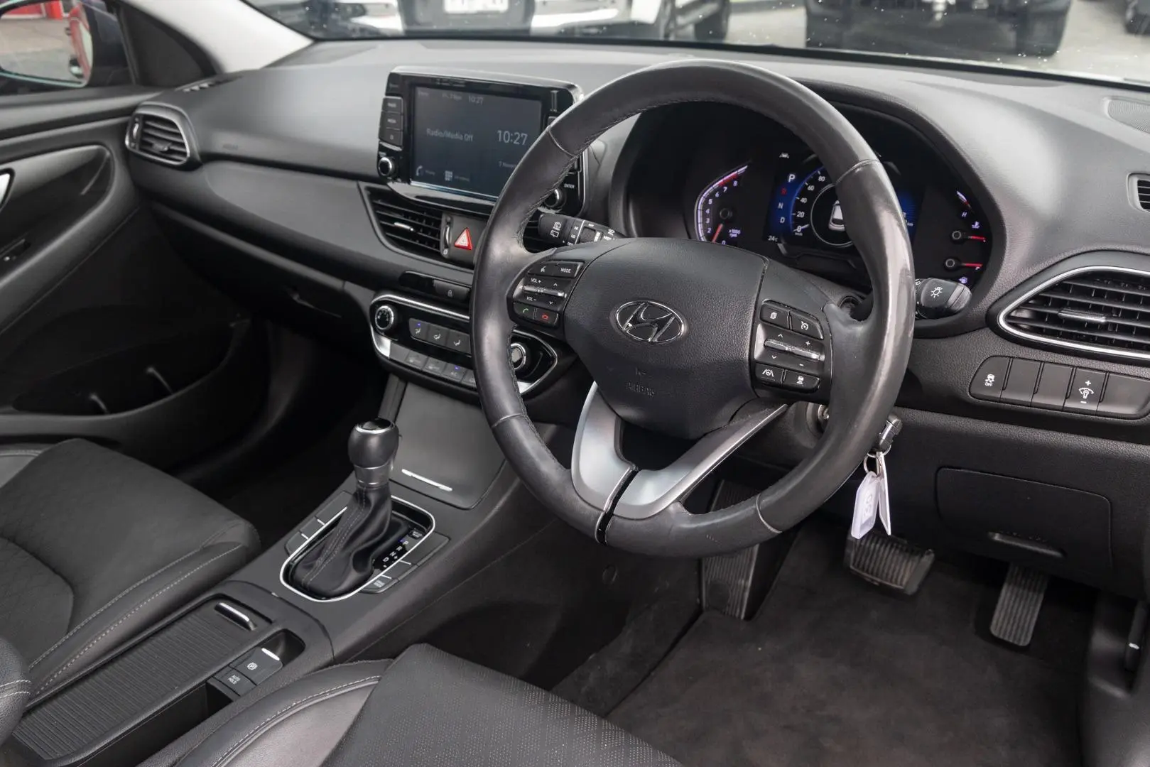 2020 Hyundai i30 Gallery Image 7