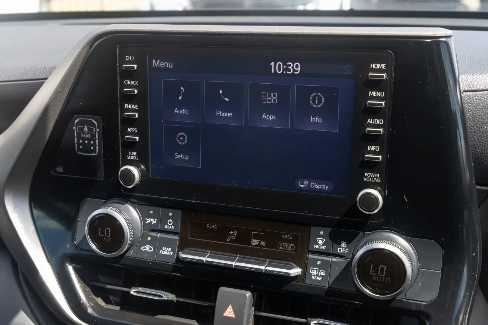 2022 Toyota Kluger Gallery Image 14