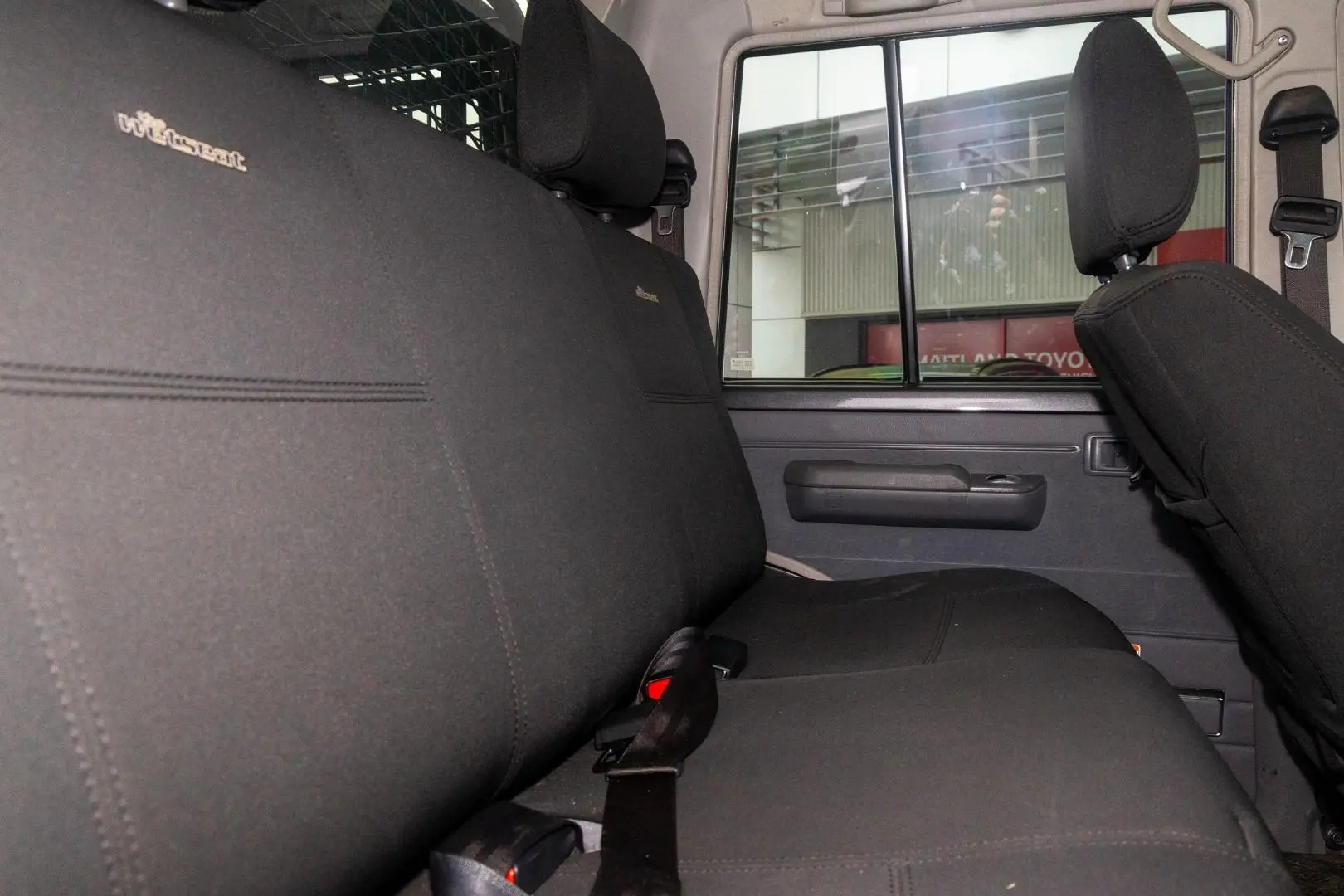 2021 Toyota Landcruiser Gallery Image 9