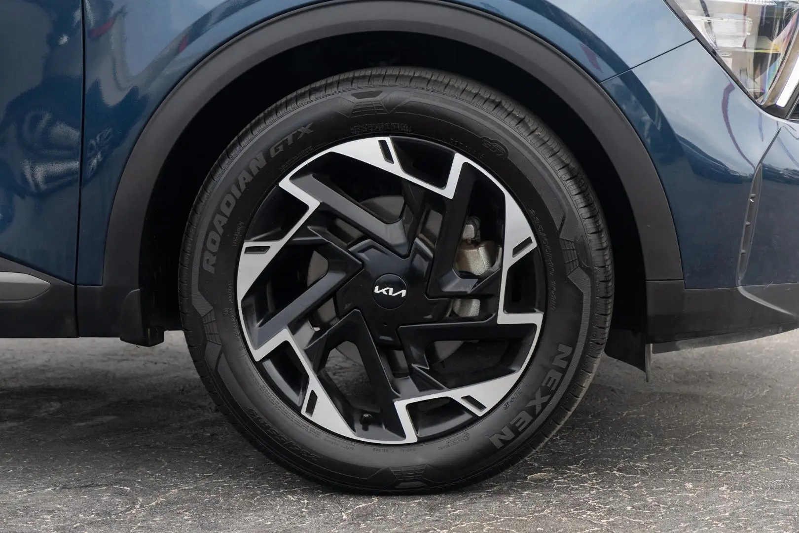 2024 Kia Sportage Gallery Image 23