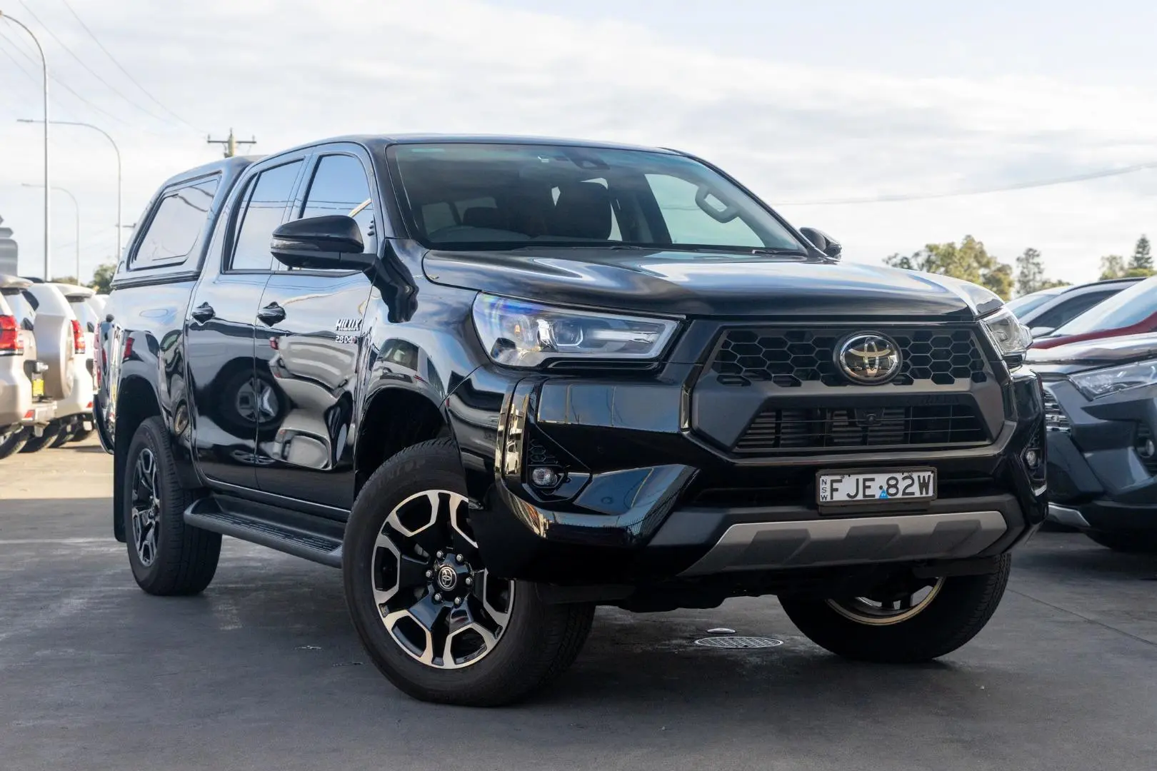 2024 Toyota Hilux Gallery Image 1