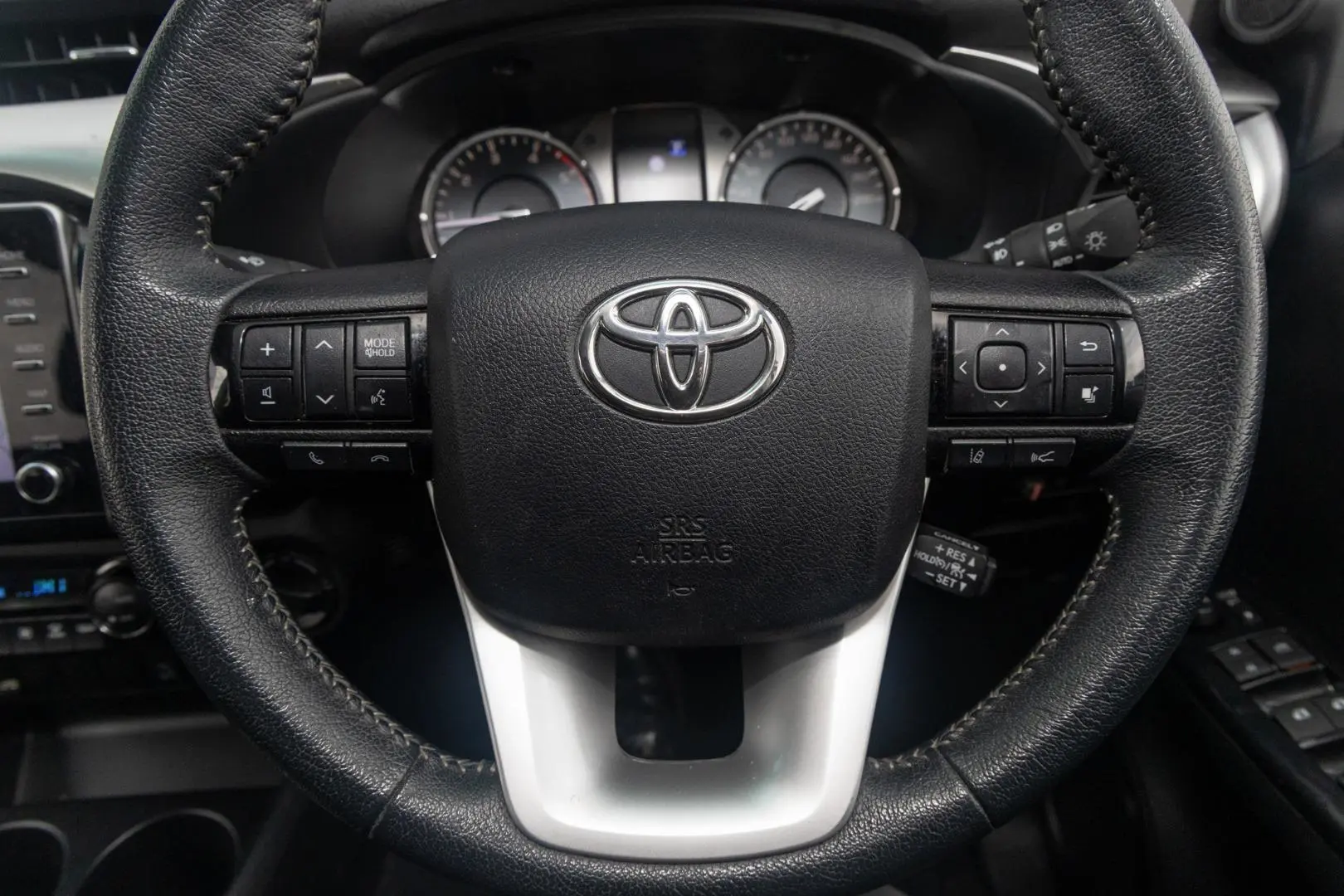 2023 Toyota Hilux Gallery Image 10