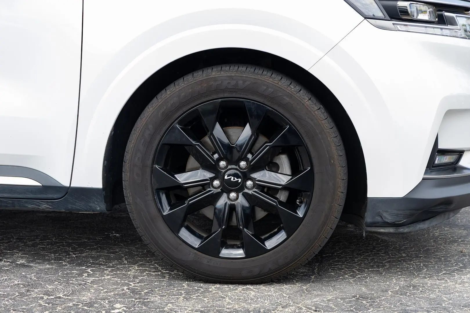 2021 Kia Carnival Gallery Image 23