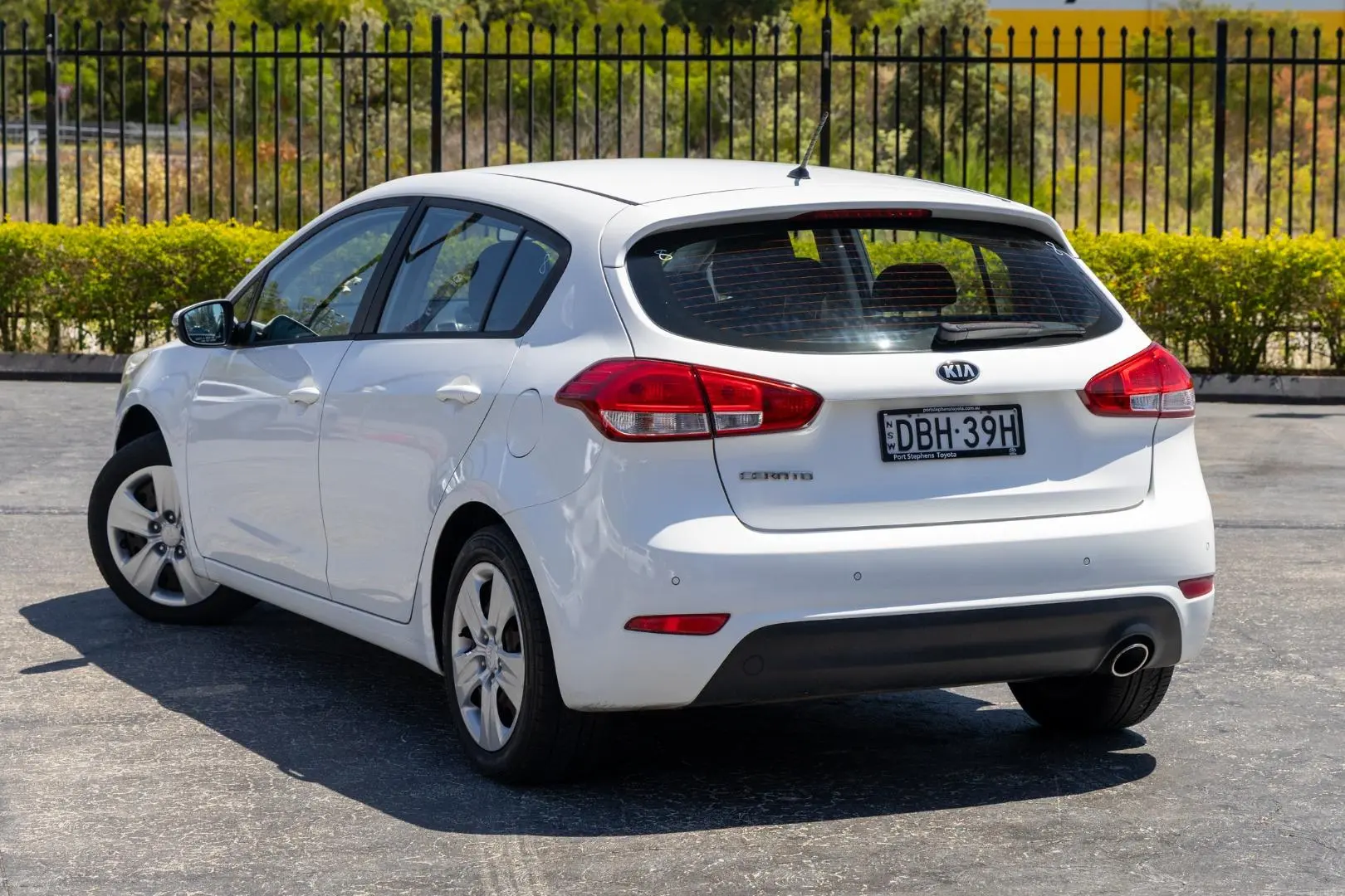 2015 Kia Cerato Gallery Image 2