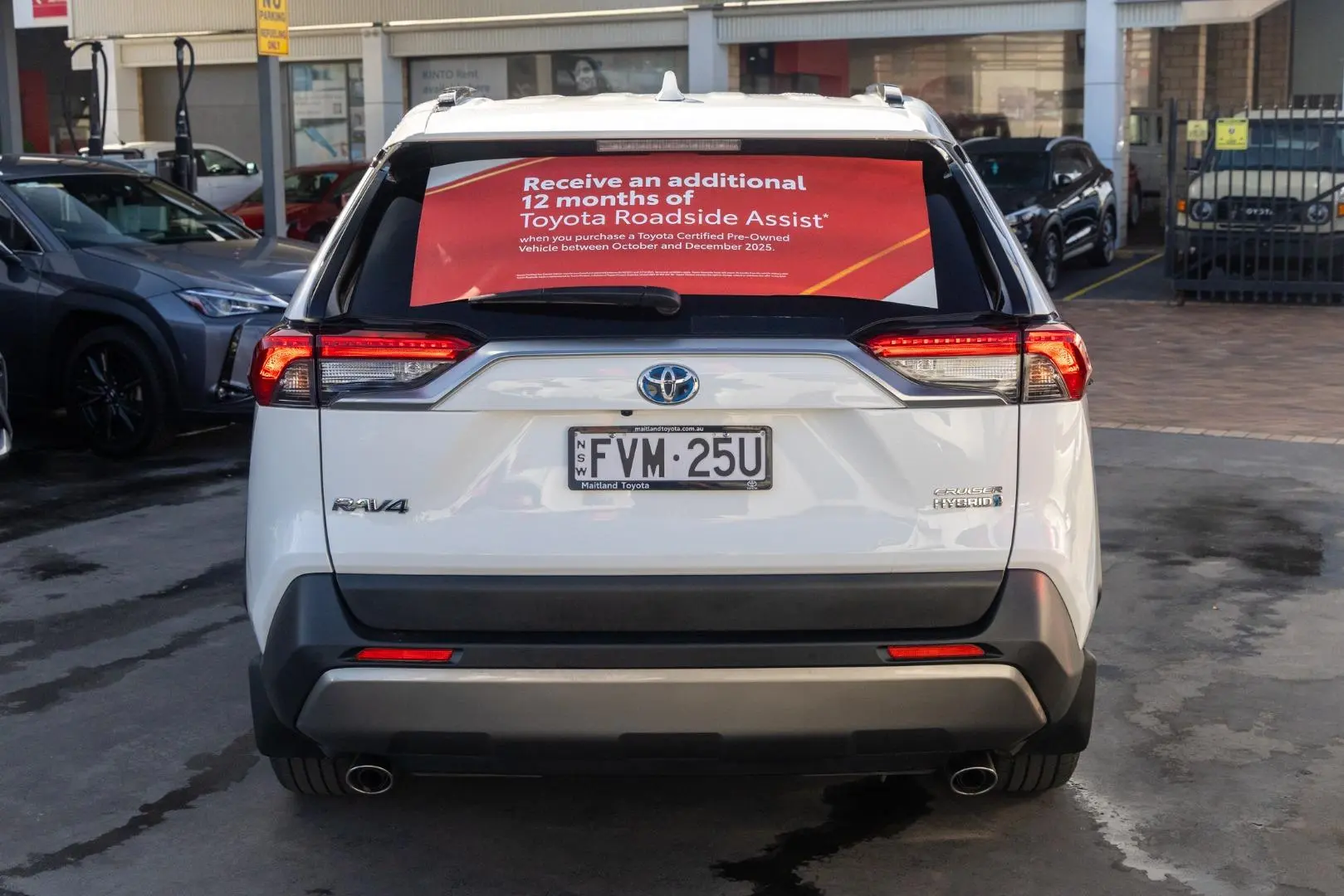 2024 Toyota RAV4 Gallery Image 5