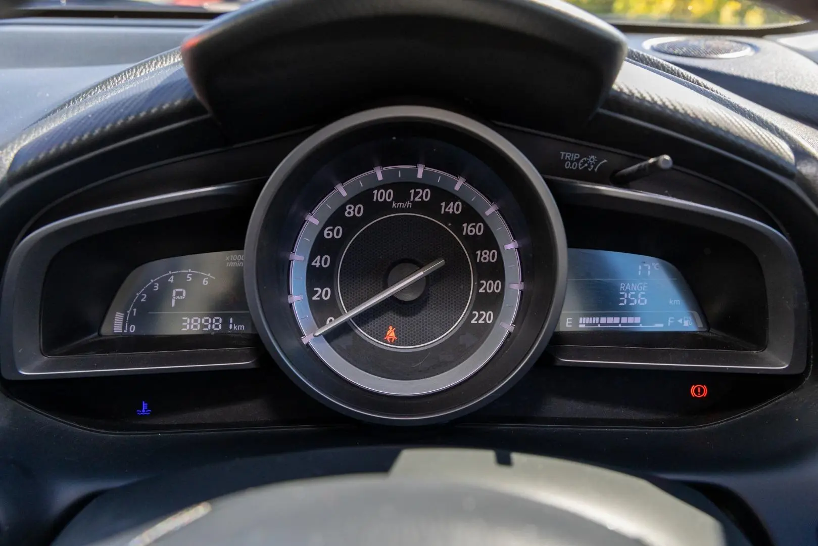 2016 Mazda 2 Gallery Image 13