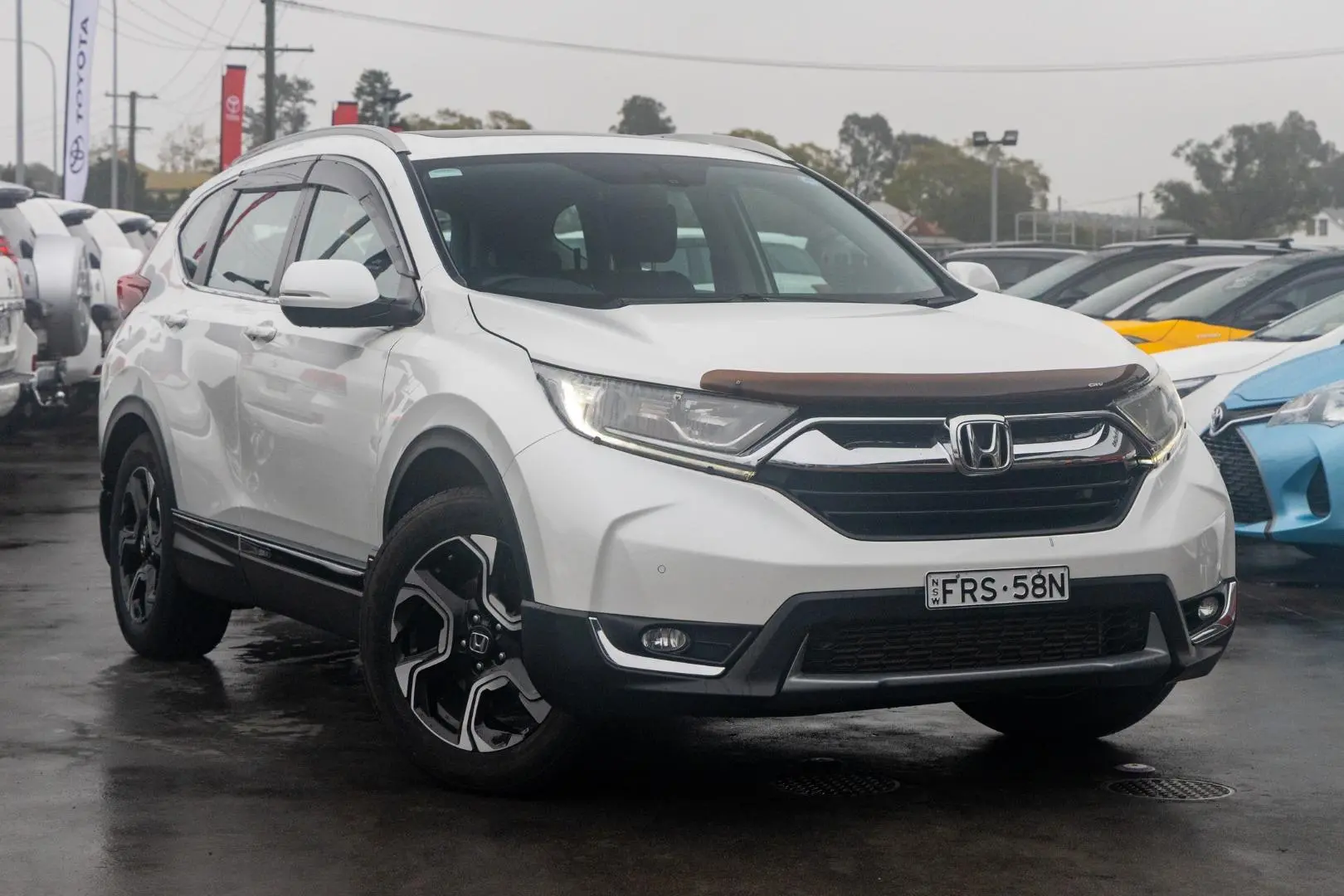 2019 Honda CR-V Gallery Image 1