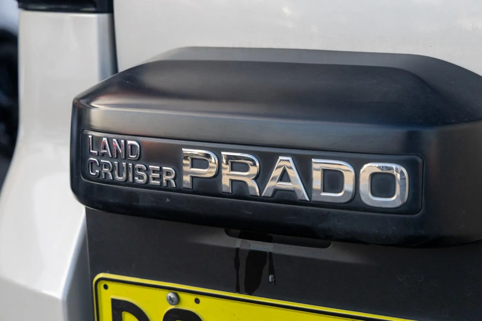 2021 Toyota Landcruiser Prado Gallery Image 21