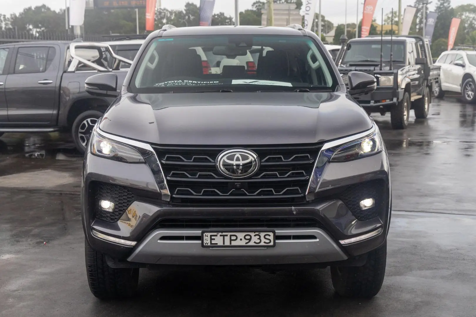 2022 Toyota Fortuner Gallery Image 4