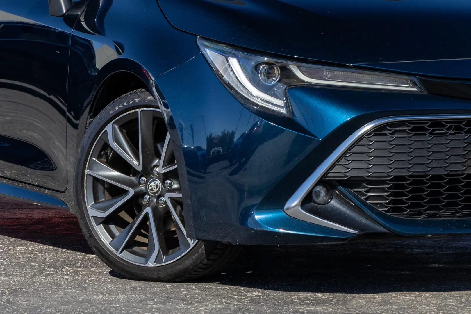2019 Toyota Corolla Gallery Image 6