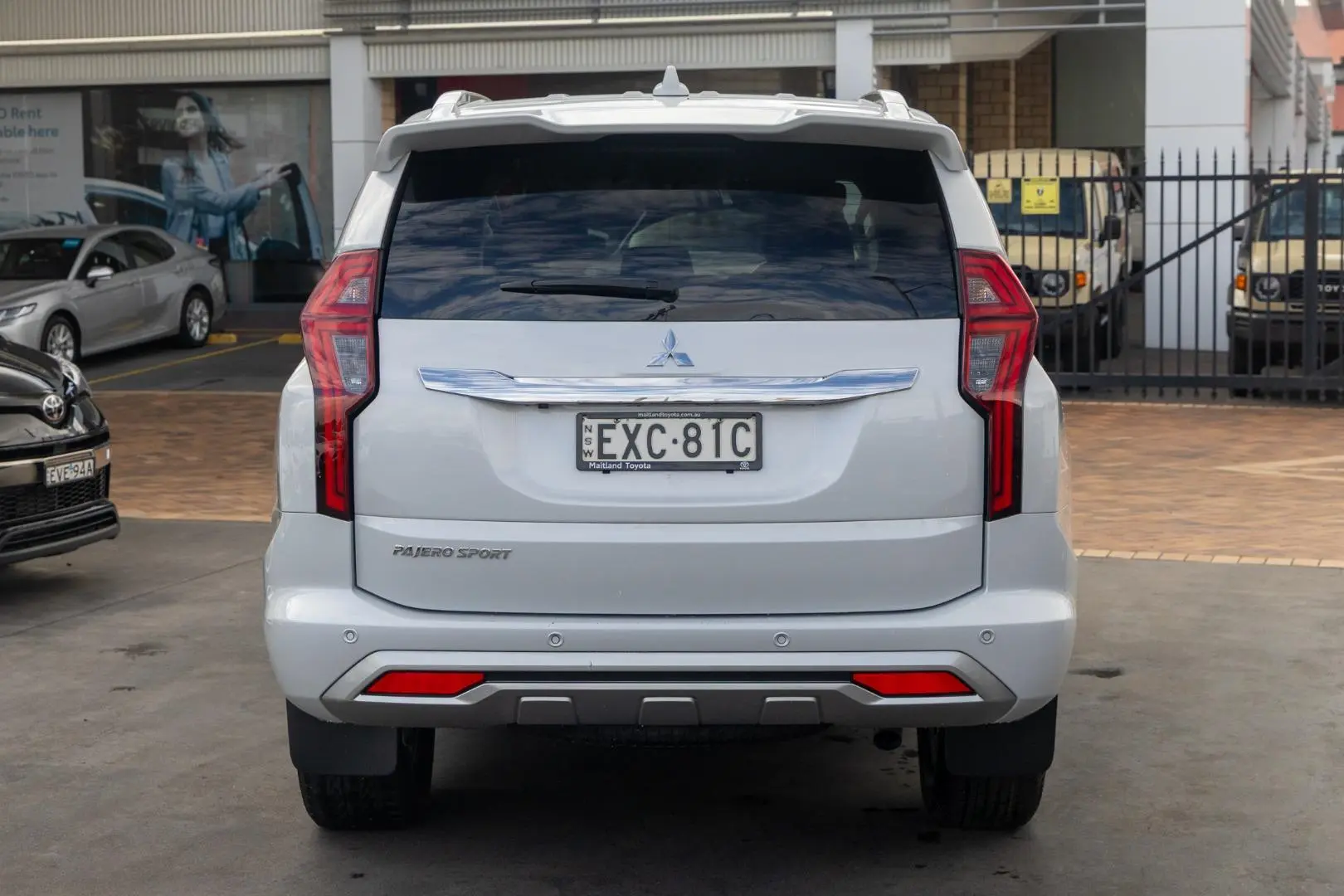 2022 Mitsubishi Pajero Sport Gallery Image 5