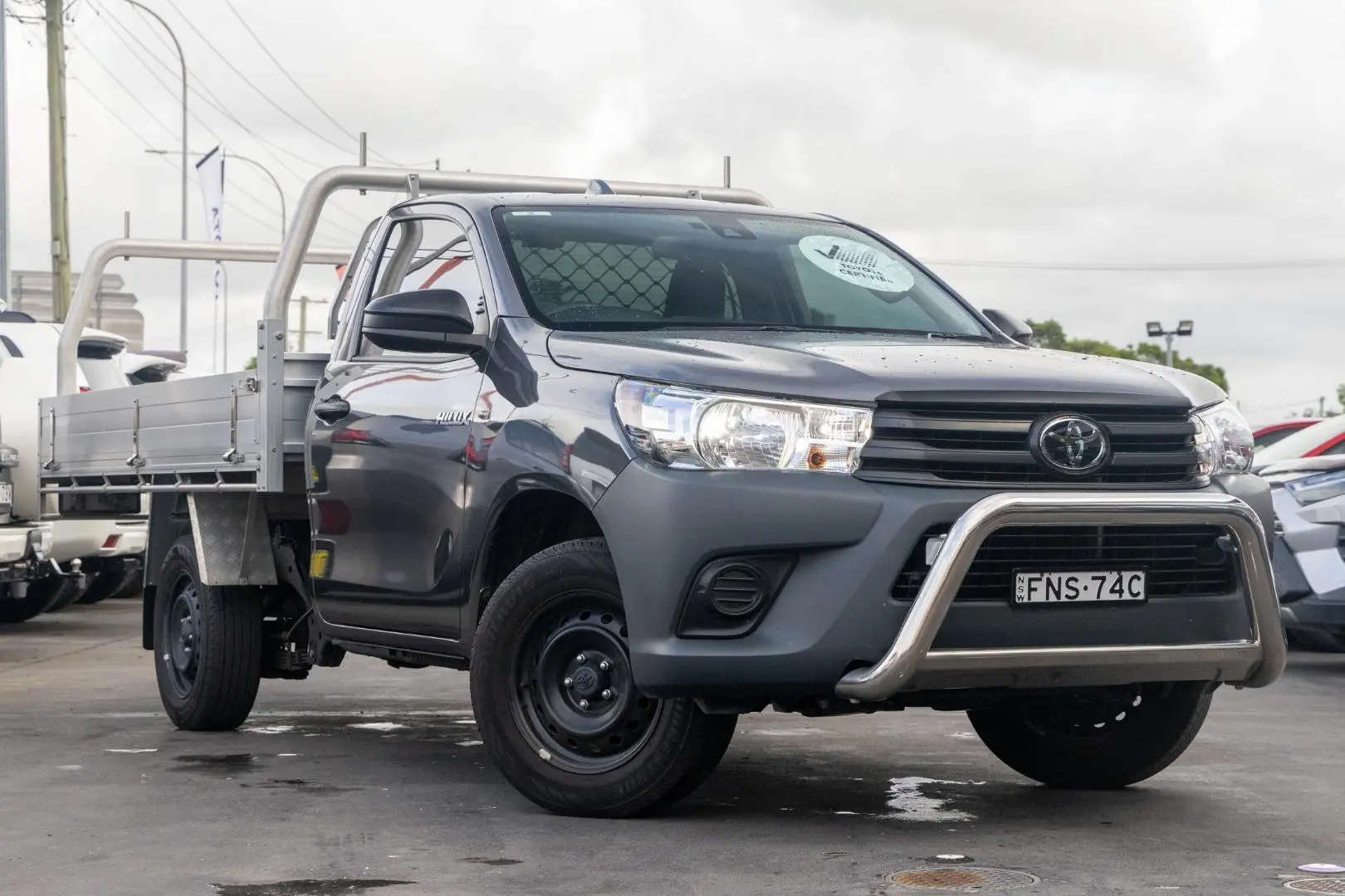 2022 Toyota Hilux Gallery Image 1