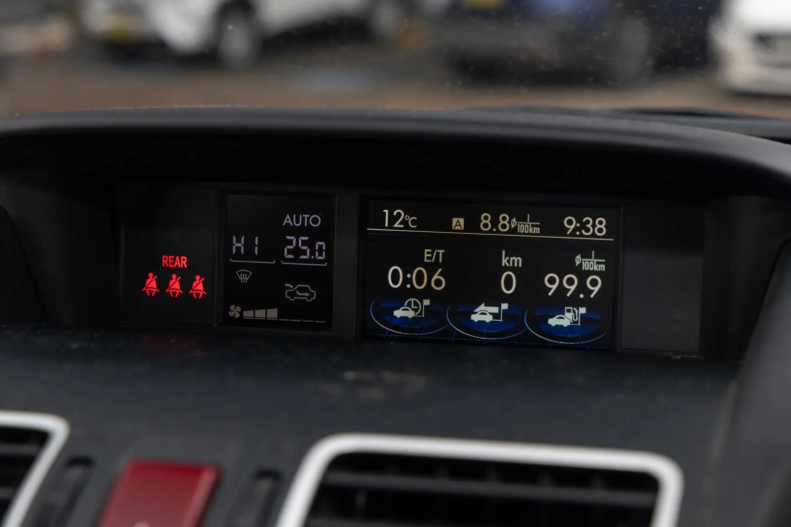 2015 Subaru Forester Gallery Image 14