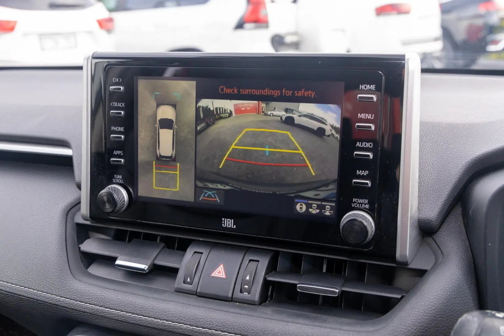 2020 Toyota RAV4 Gallery Image 15