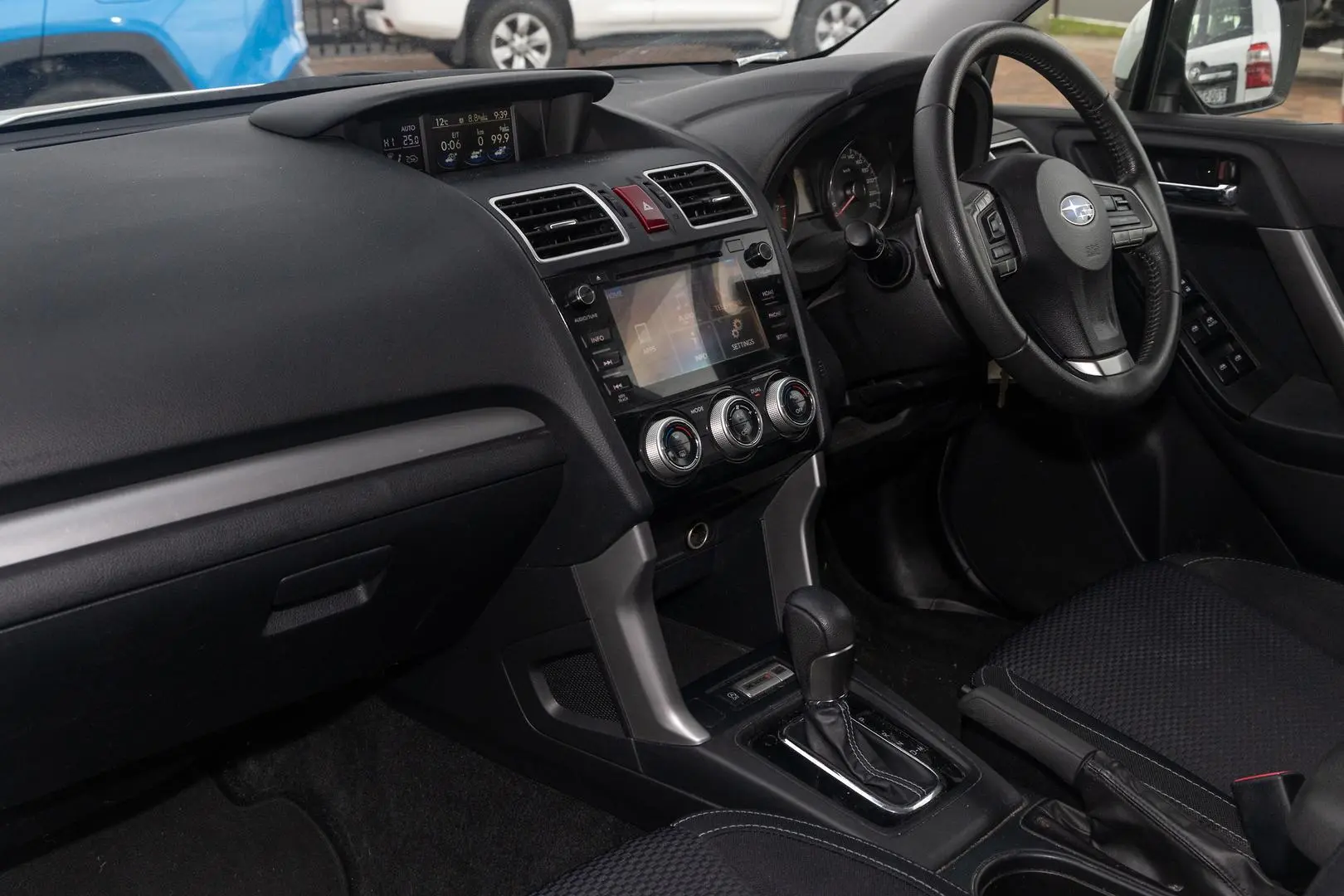 2015 Subaru Forester Gallery Image 8