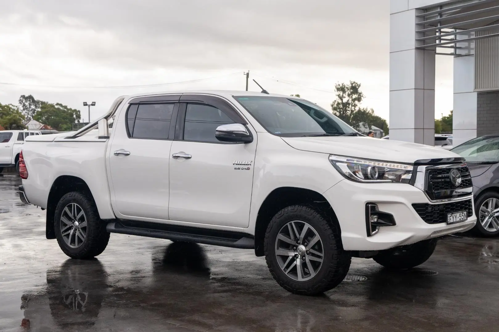 2019 Toyota Hilux Gallery Image 3