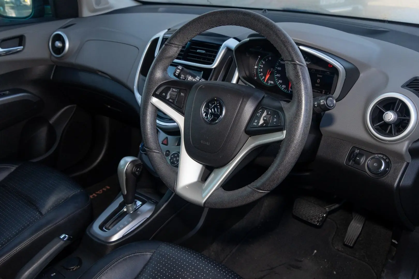 2017 Holden Barina Gallery Image 7