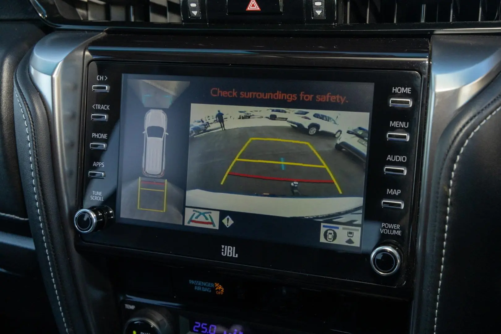 2023 Toyota Fortuner Gallery Image 15