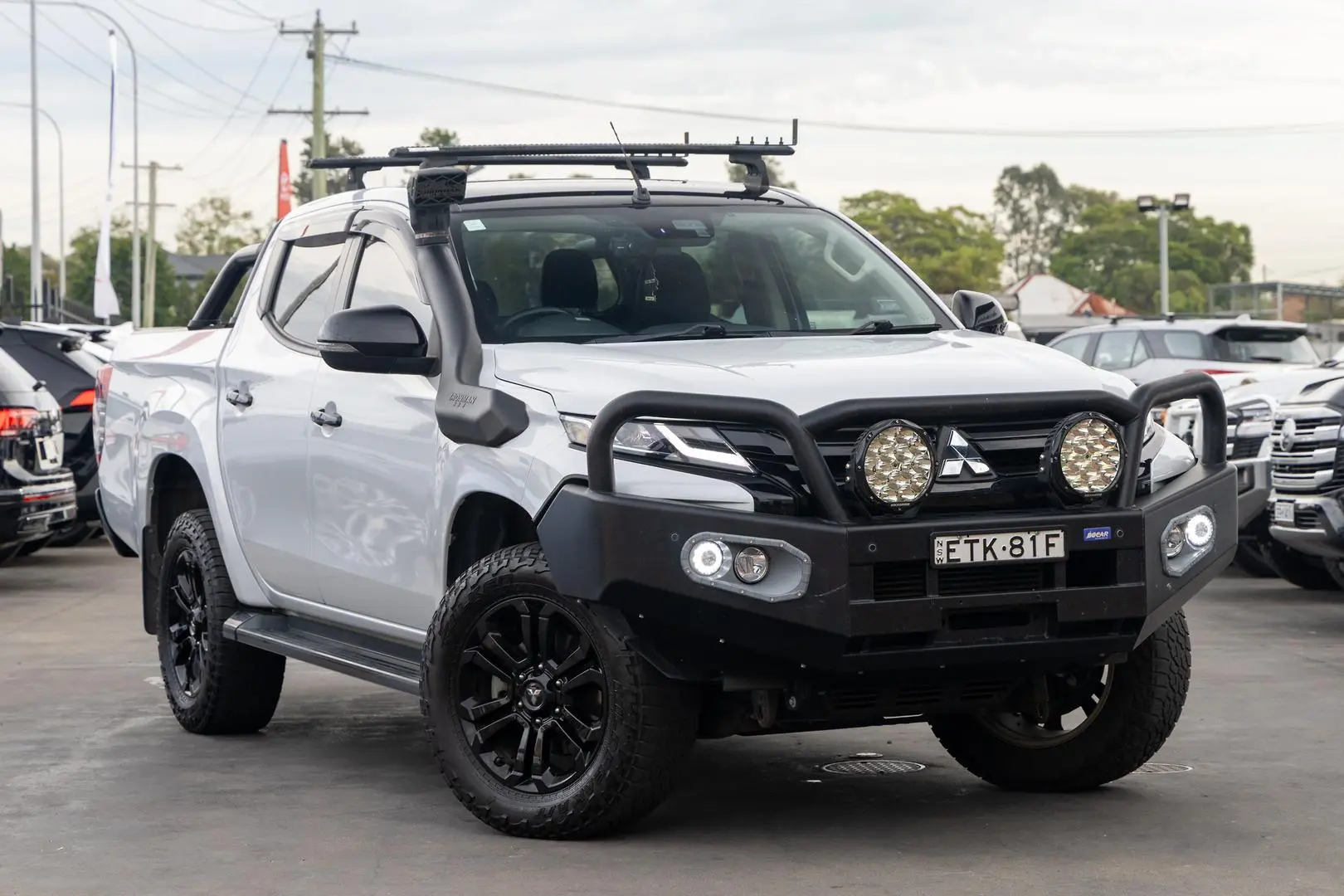 2022 Mitsubishi Triton Gallery Image 1