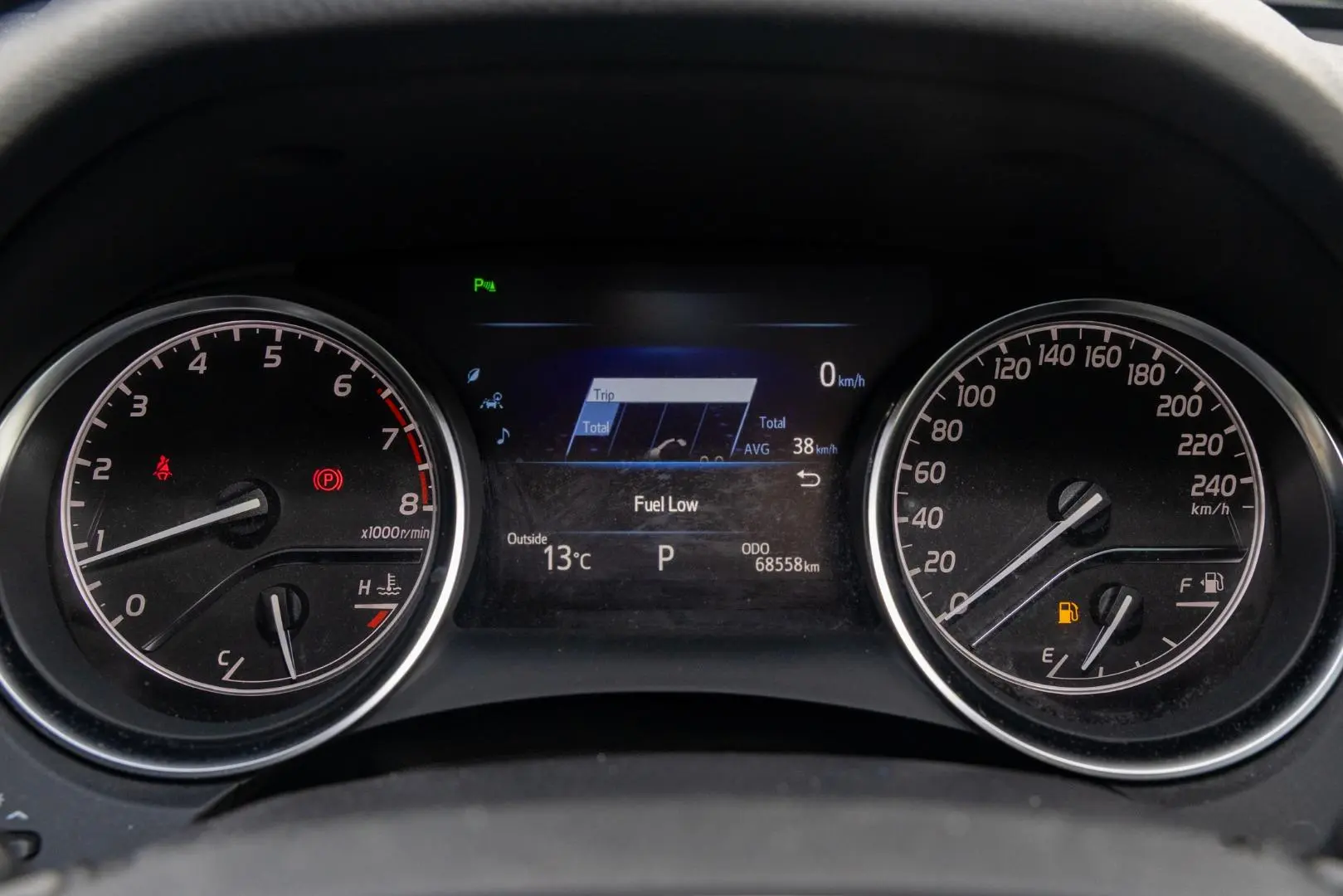 2019 Toyota Camry Gallery Image 13