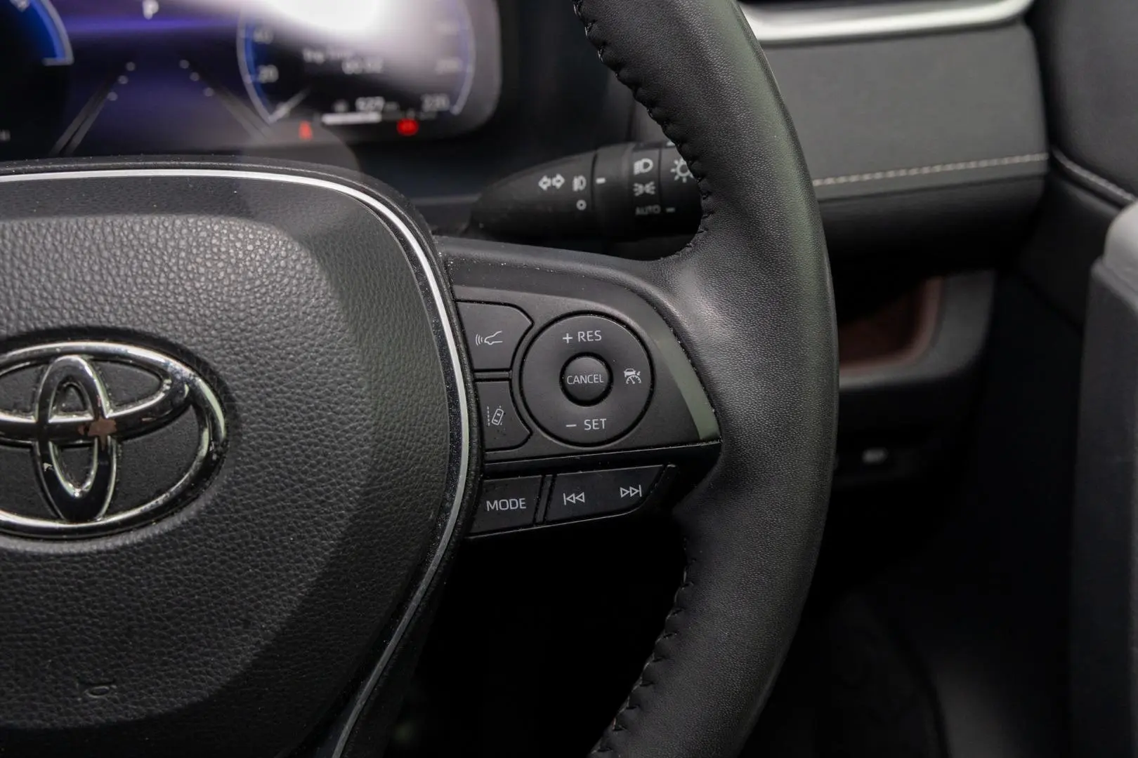 2024 Toyota RAV4 Gallery Image 12
