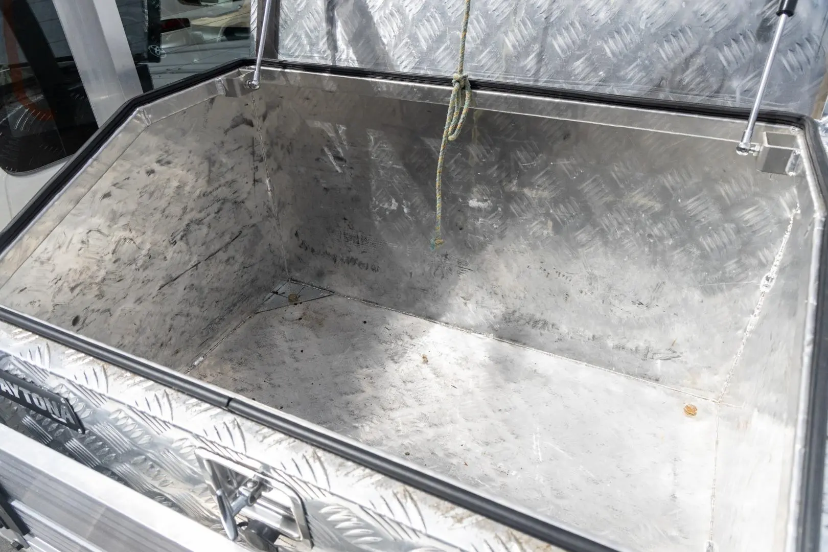 2019 Toyota Hilux Gallery Image 19