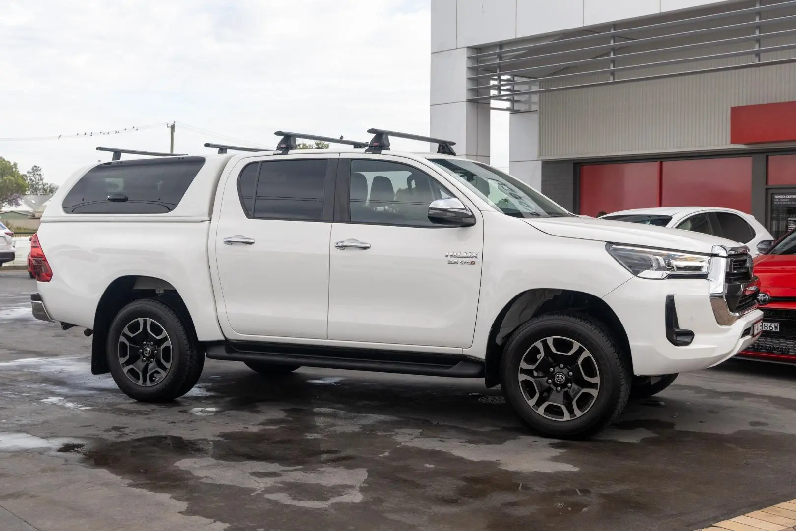 2022 Toyota Hilux Gallery Image 3