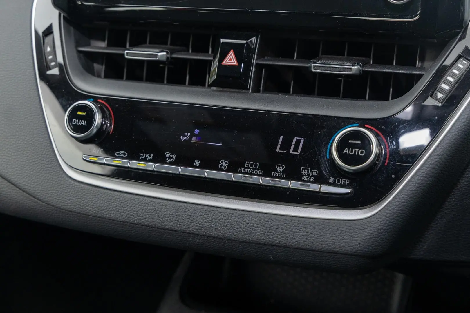2021 Toyota Corolla Gallery Image 16