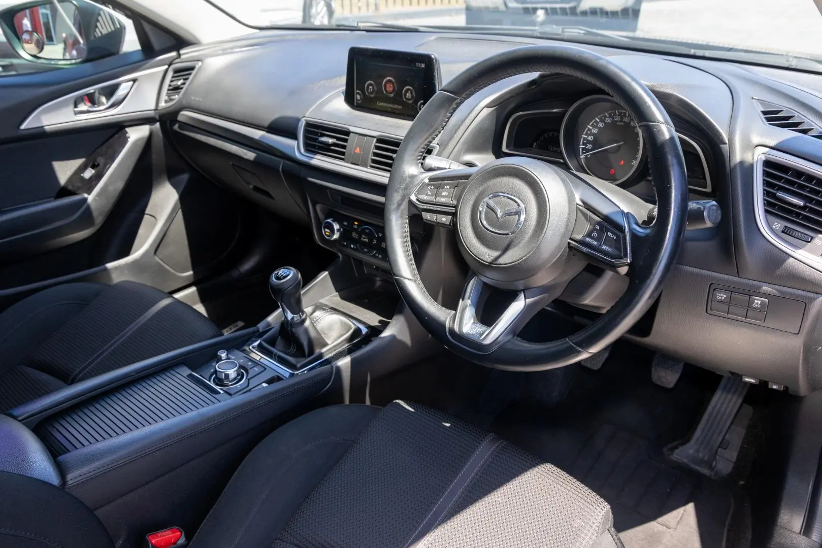 2017 Mazda 3 Gallery Image 7