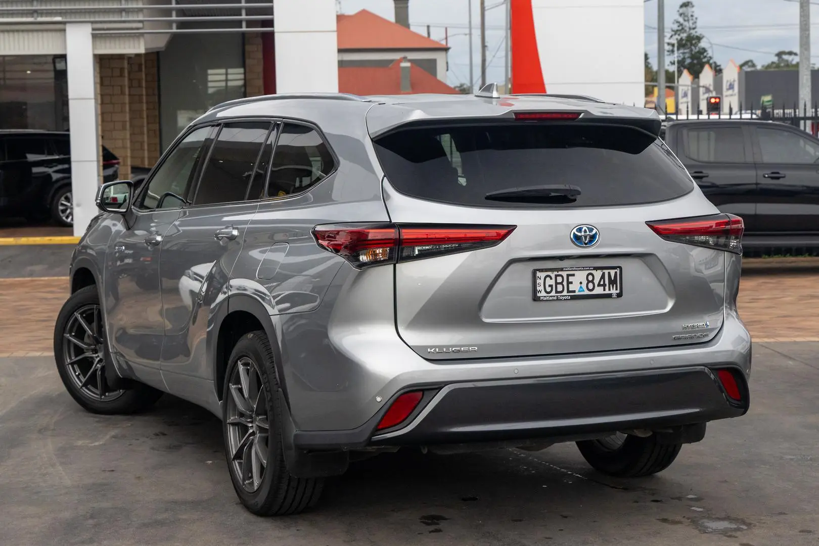 2022 Toyota Kluger Gallery Image 2