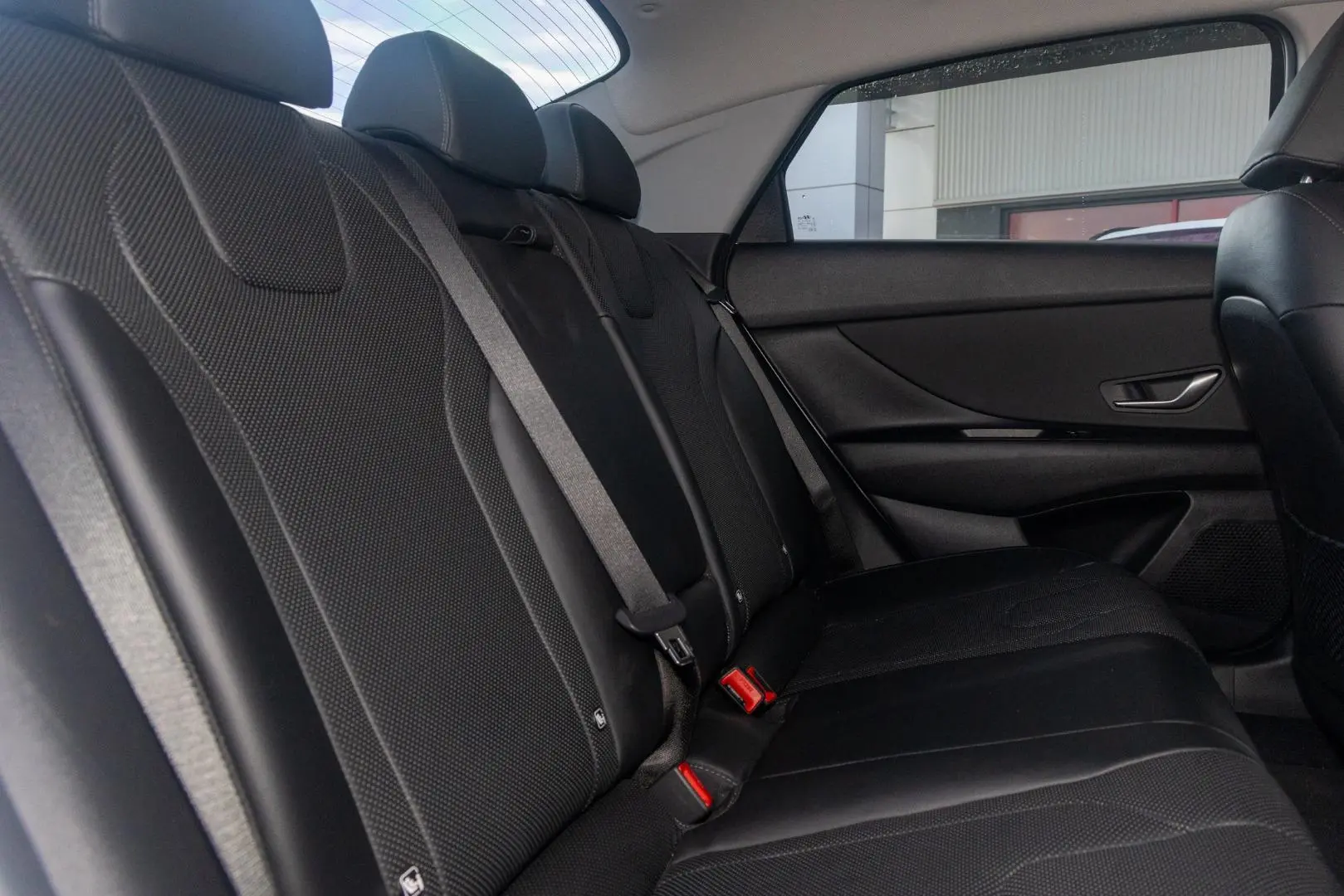 2022 Hyundai i30 Gallery Image 9