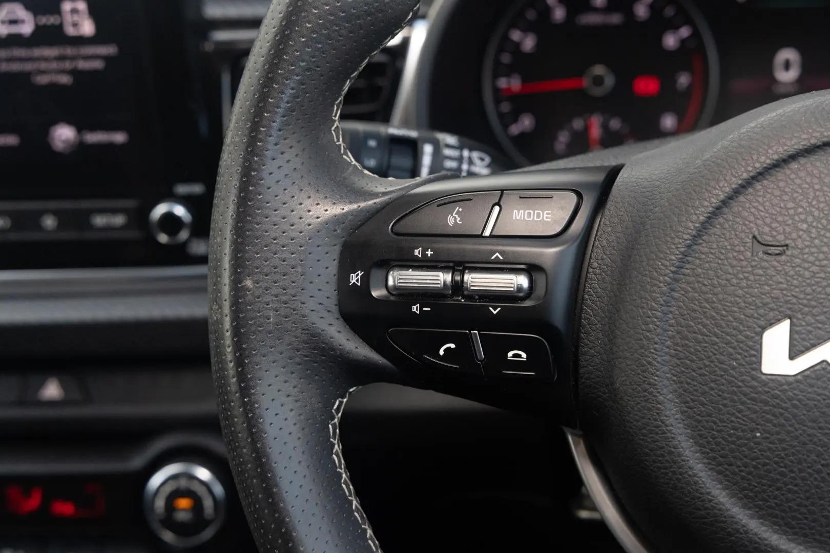2023 Kia Rio Gallery Image 11